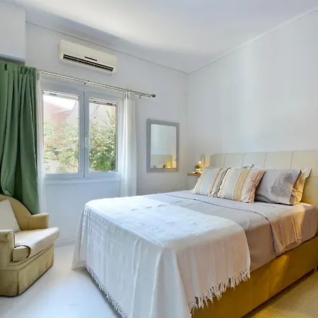 Nefeli's Cozy Apartment, Corfu Town コルフ島