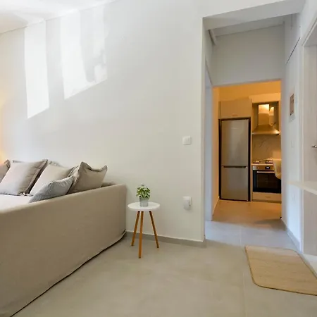 Nefeli's Cozy Apartment, Corfu Town アパート コルフ島