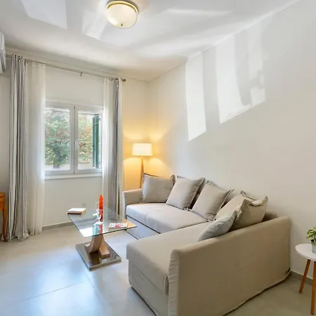 Nefeli's Cozy Apartment, Corfu Town * コルフ島